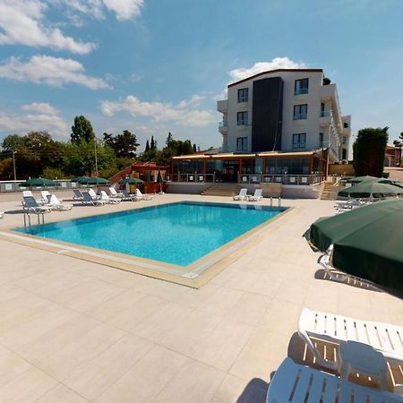 Double Royal Hotel Kocaeli Extérieur photo