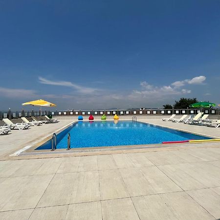 Double Royal Hotel Kocaeli Extérieur photo