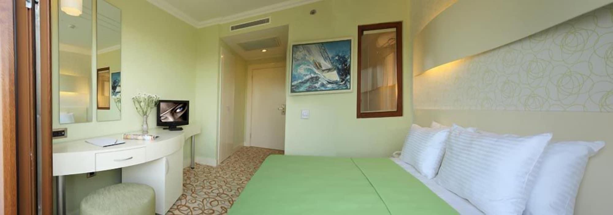 Double Royal Hotel Kocaeli Extérieur photo
