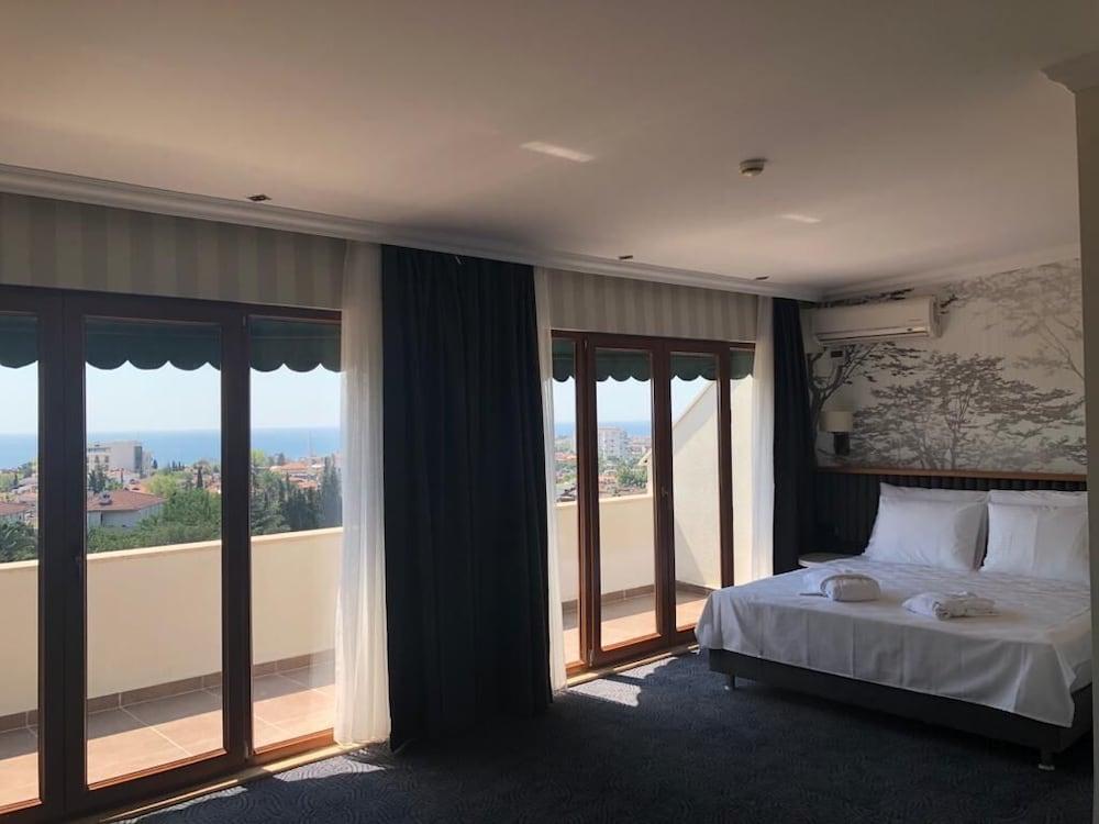 Double Royal Hotel Kocaeli Extérieur photo