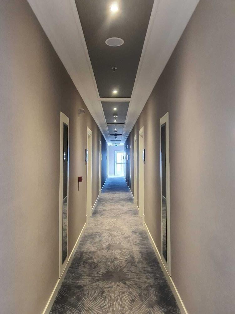 Double Royal Hotel Kocaeli Extérieur photo