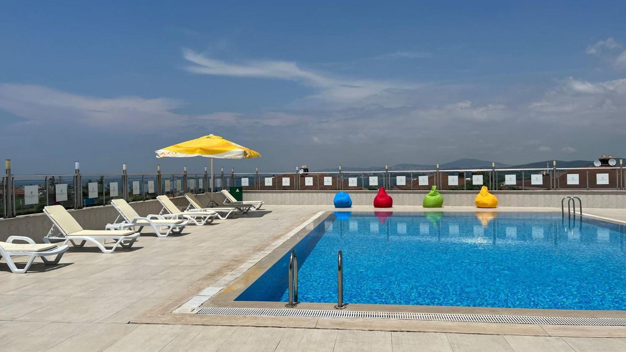 Double Royal Hotel Kocaeli Extérieur photo