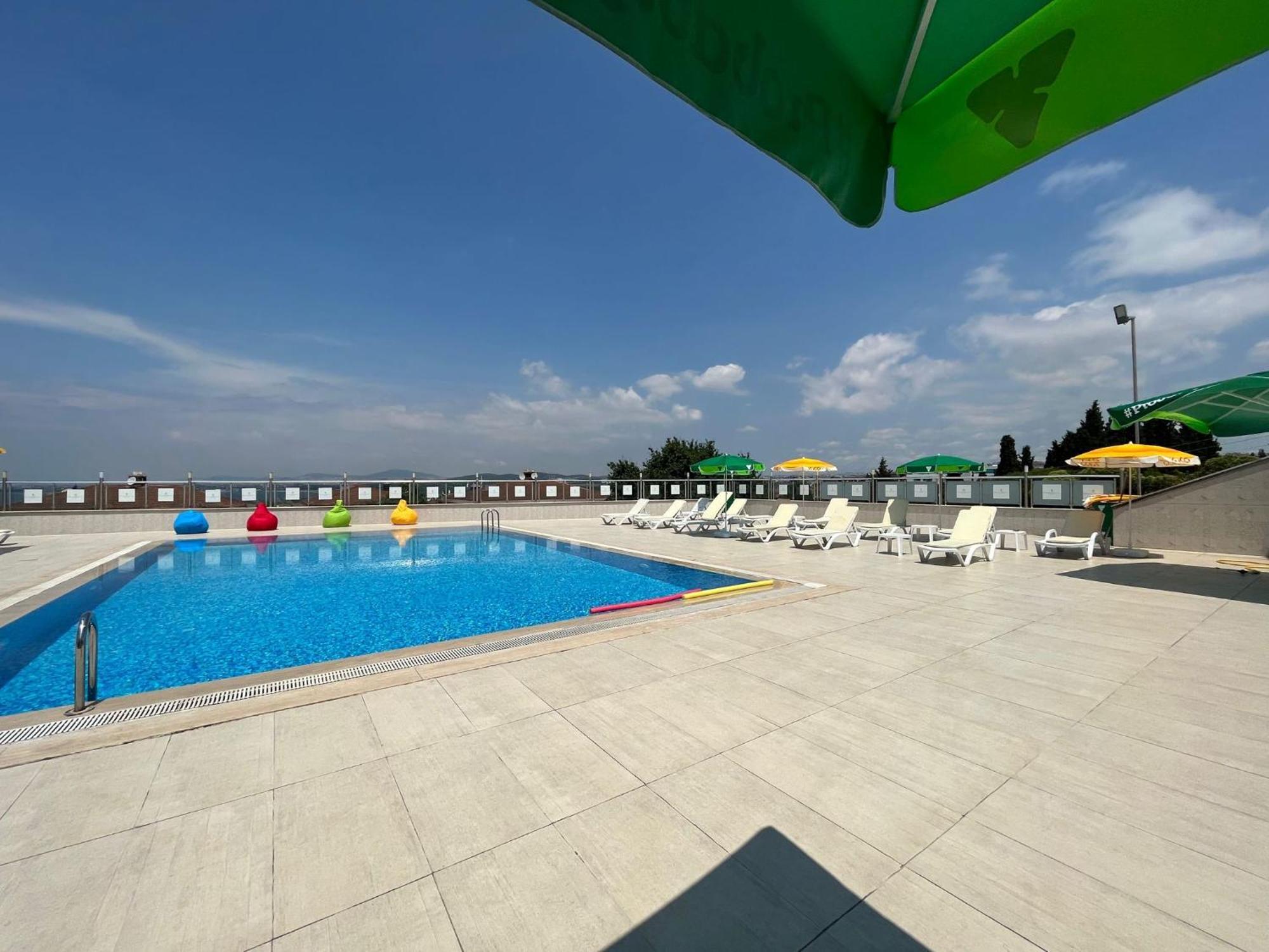 Double Royal Hotel Kocaeli Extérieur photo